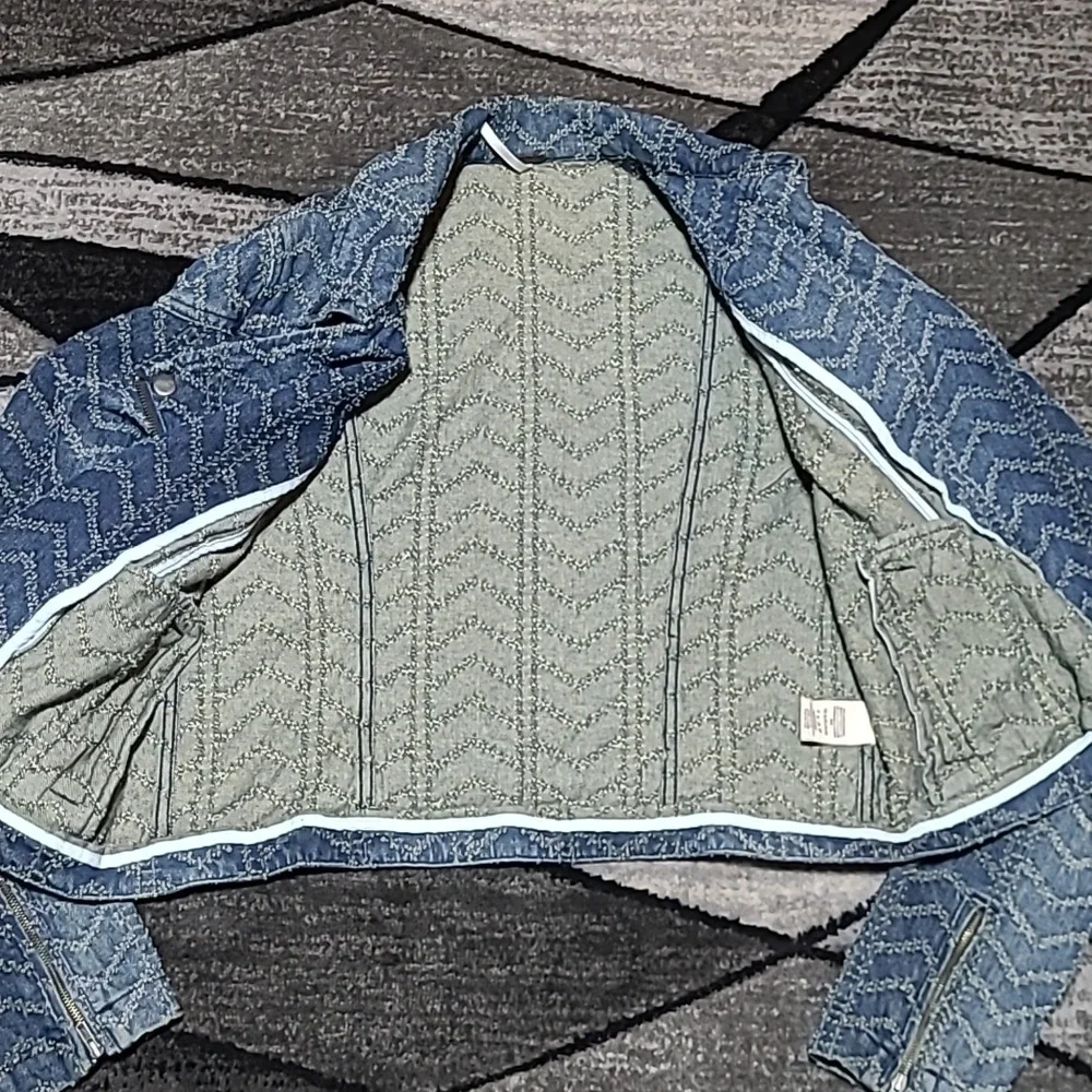 FREE PEOPLE FULL-ZIP HERRINGBONE PATTERN DENIM JACKET - Picture 13 of 16